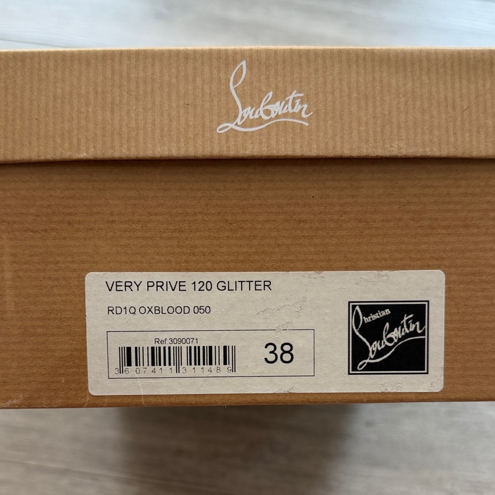 Christian Louboutin BURGUNDY HEELS - Picture 2 of 11